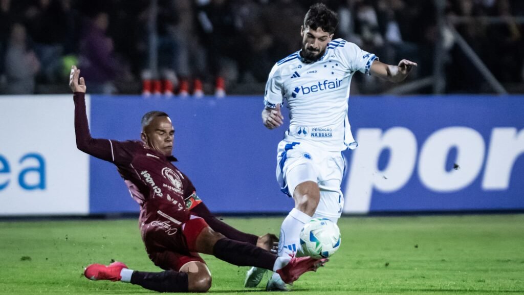 Cruzeiro empata com o Mushuc Runa e é eliminado da Sul-Americana