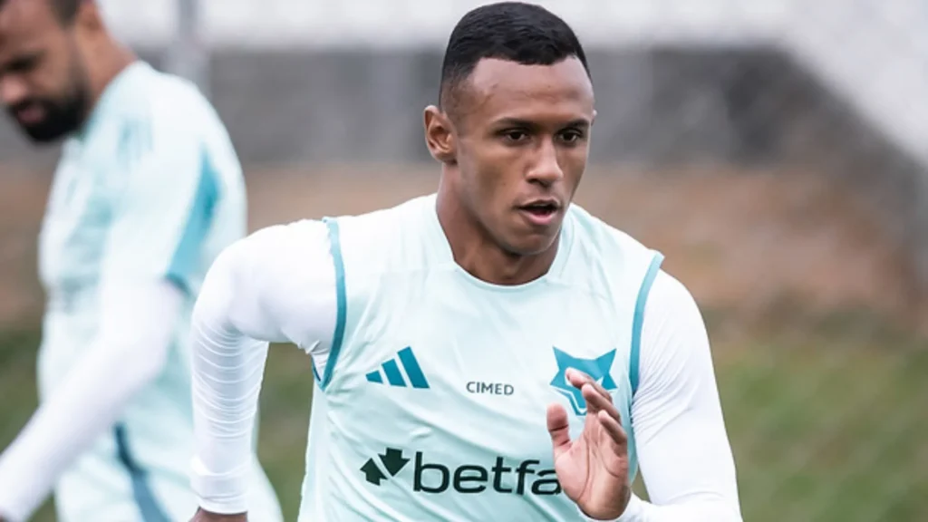 Cruzeiro se acerta com o Arsenal para compra de Marquinhos