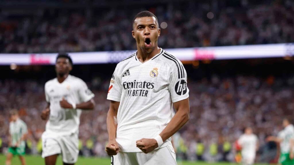 Mbappé comemorando gol pelo Real Madrid