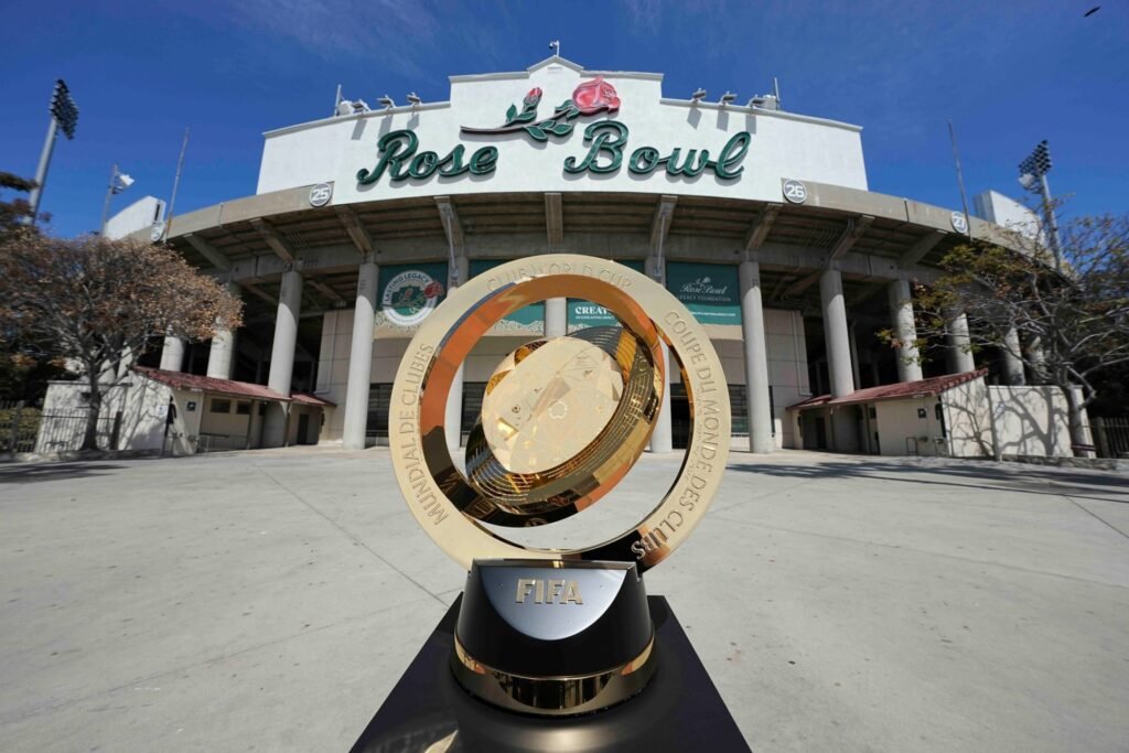 Rose Bowl, palco do jogo dessa tarde, já recebeu jogos de Copa do Mundo