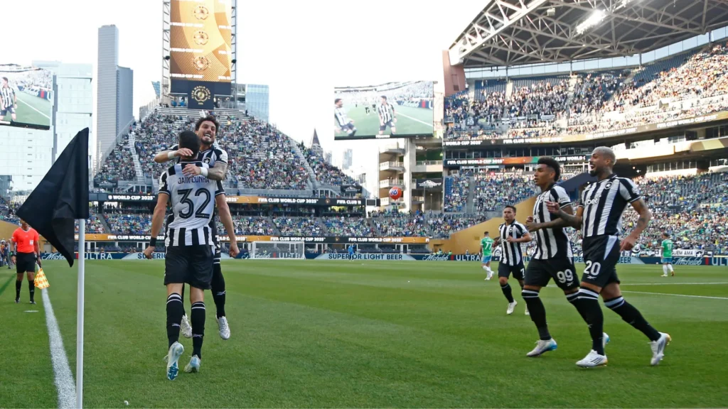 Botafogo vence Seattle na estreia do Mundial de Clubes