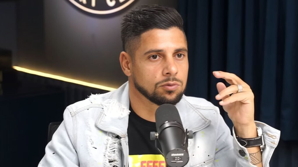 Cicinho alerta Fluminense para duelo com o Mamelodi Sundows no Mundial