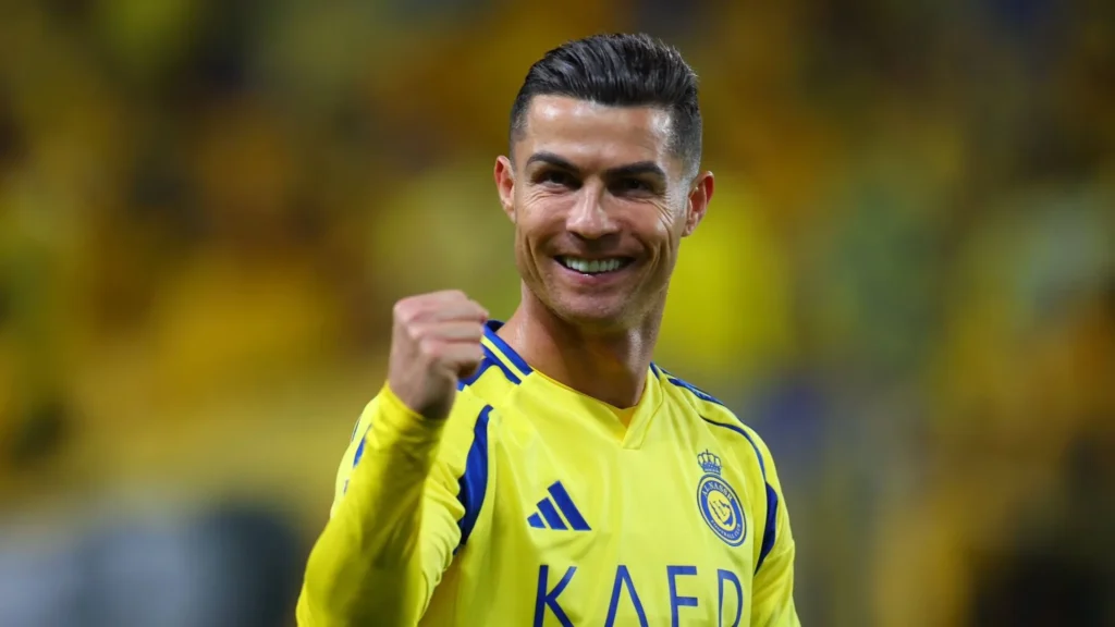 Cristiano Ronaldo define futuro no Al-Nassr após rumores sobre saída