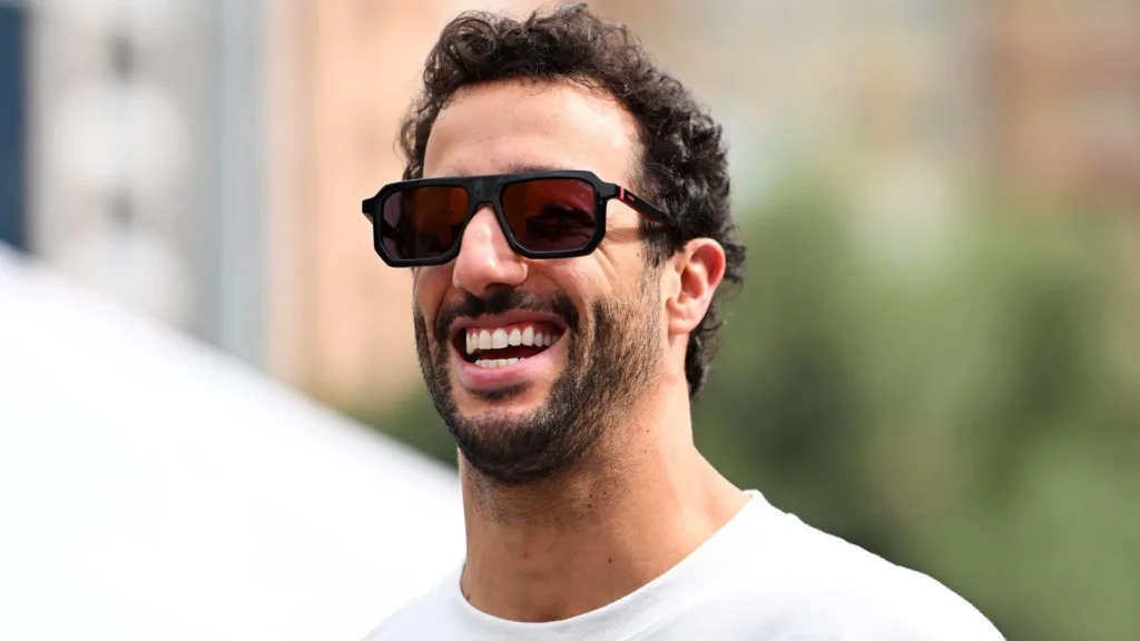 Daniel Ricciardo vence enquete para substituir Max Verstappen