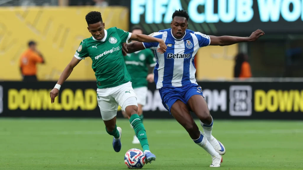 Palmeiras empata com Porto na estreia do Mundial de Clubes
