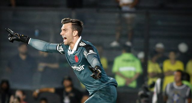 Renovação de Léo Jardim com Vasco avança