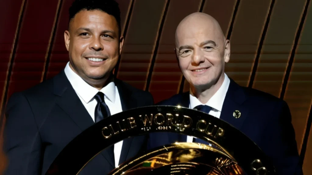 Ronaldo ignora Flamengo e vê Palmeiras favorito no Mundial