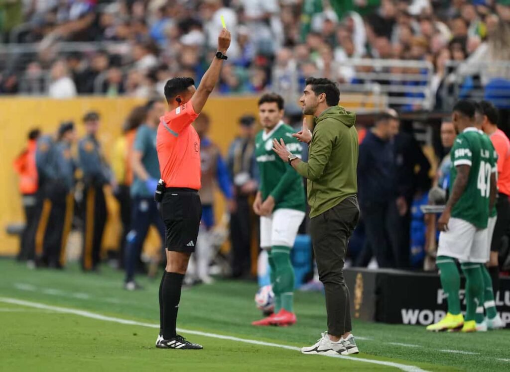 Veja os jogadores pendurados na Copa do Mundo de Clubes