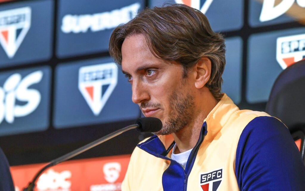 Zubeldía pediu demissão do São Paulo